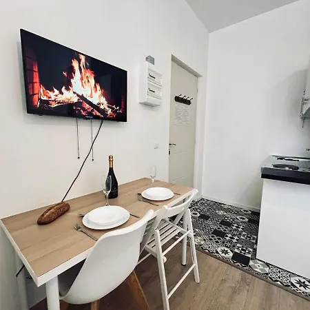 Chavalliaud 1 Rez De Chaussee Apartman *