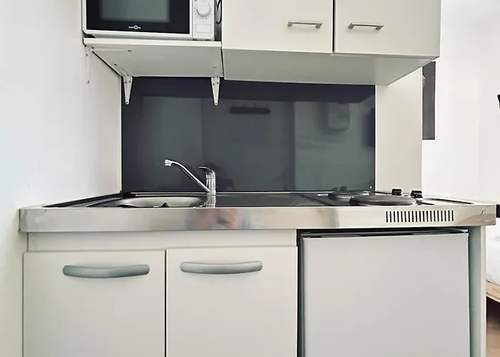 Chavalliaud 1 Rez De Chaussee Apartment